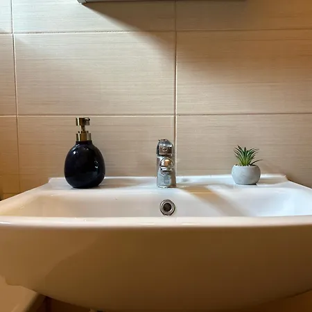 Daire Center Parliament By Darius