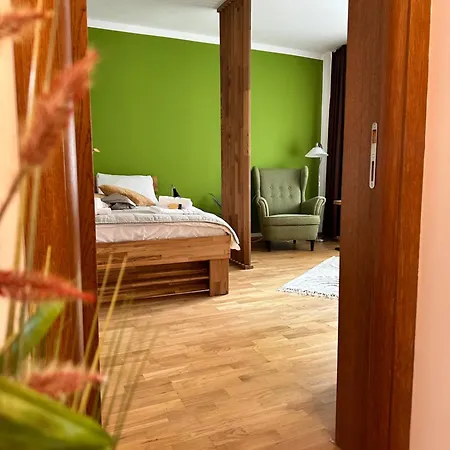 Center Parliament By Darius *