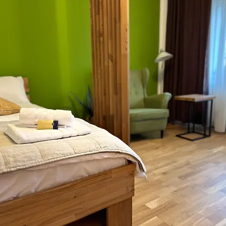 Daire Center Parliament By Darius *