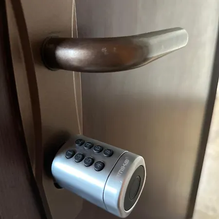 Center Parliament By Darius *