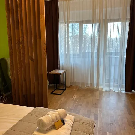 Center Parliament By Darius *