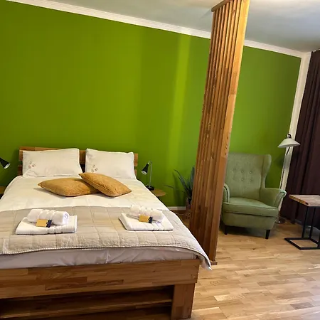 Center Parliament By Darius Apartment *